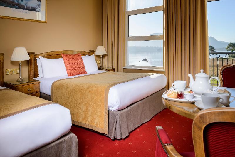 Lake Lodge Guesthouse Киларни Екстериор снимка